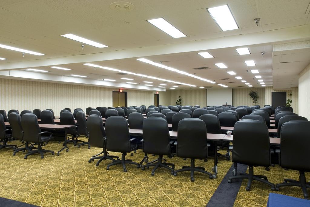 Conference Center At The Maritime Institute Hotel Линтикъм Екстериор снимка