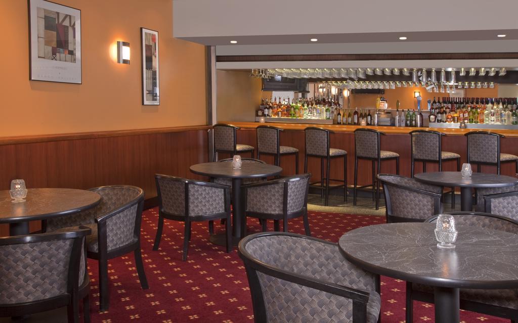 Conference Center At The Maritime Institute Hotel Линтикъм Екстериор снимка